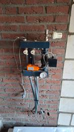 Vloerverwarming verdeler met pomp enz compleet teab, Ophalen of Verzenden, Minder dan 60 cm, Overige typen, Minder dan 30 cm
