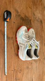 Hockeyschoenen MUZINO maat 38, Ophalen of Verzenden, Zo goed als nieuw, Schoenen