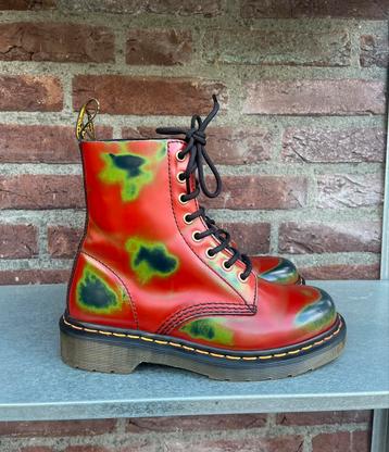 Dr. Martens 1460 Rub off limited edition maat 37 beschikbaar voor biedingen