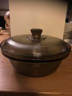 Arcopal rookglas ovenschaal met ribbels ZGAN vintage, Huis en Inrichting, Ophalen of Verzenden, Zo goed als nieuw, Glas, Overige typen