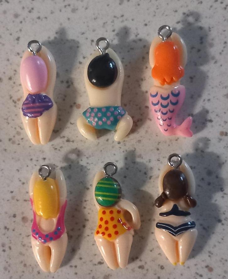 Grappige zwem karakter bedel "nieuw", Hobby en Vrije tijd, Kralen en Sieraden maken, Nieuw, Bedel, Ophalen of Verzenden