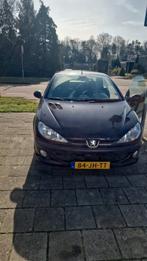 Peugeot 206 Cabriolet, met electrisch dak, Auto's, Peugeot, Voorwielaandrijving, 136 pk, Zwart, Cabriolet