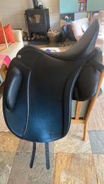 Ibero zadel zwart 17.5 inch., Dieren en Toebehoren, Paarden en Pony's | Zadels, Ophalen of Verzenden, Zo goed als nieuw, Overige soorten