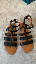 UGG sandalen nieuw, Kleding | Dames, Sandalen of Muiltjes, Ophalen of Verzenden, Zo goed als nieuw