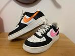 Nike Air Force 1, maat 37.5, Ophalen, Zo goed als nieuw, Wit