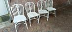 4 identieke houten eetkamer stoelen, Huis en Inrichting, Stoelen, Ophalen, Gebruikt, Wit, Onbekend