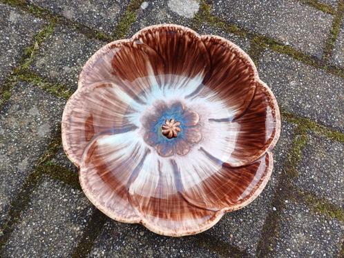bloem schaal / bord vintage Retro bohemian, Huis en Inrichting, Keuken | Servies, Gebruikt, Bord(en), Overige stijlen, Keramiek