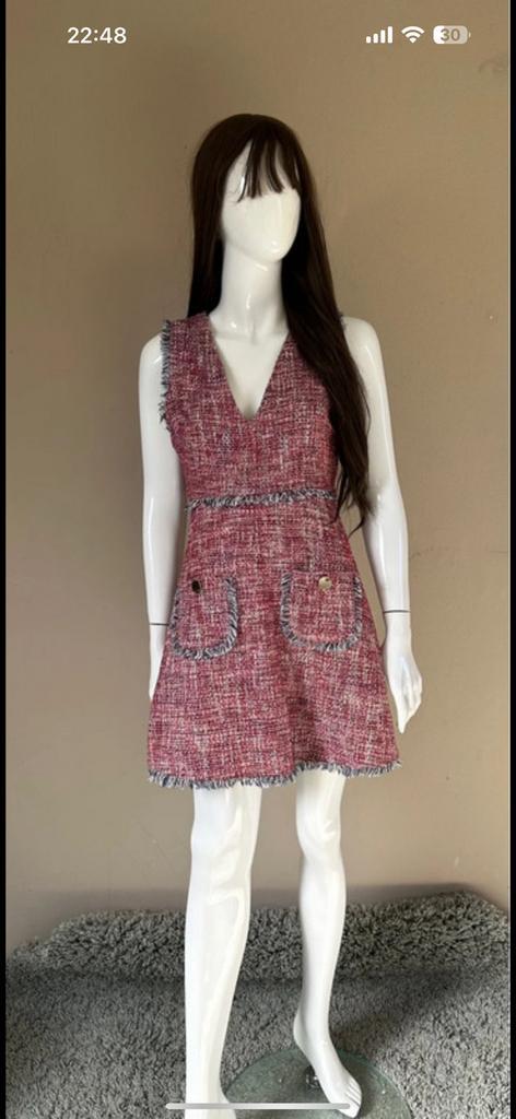Jurk Zara, Kleding | Dames, Jurken, Zo goed als nieuw, Maat 34 (XS) of kleiner, Rood, Boven de knie, Ophalen of Verzenden