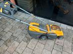 Stiga Accu Grasmaaier + Kantenmaaier, Tuin en Terras, Grasmaaiers, Ophalen, Cirkelmaaier, Gebruikt, Accu-grasmaaier