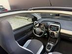 Toyota Aygo 1.0 VVT-i x |Opendak|Camera|Cabrio € 8.950,00, Stof, Gebruikt, 4 stoelen, Origineel Nederlands