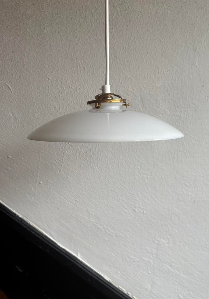 Vintage Franse melkglas wit opaline maan hanglamp lampenkap, Ophalen of Verzenden, Zo goed als nieuw, Minder dan 50 cm