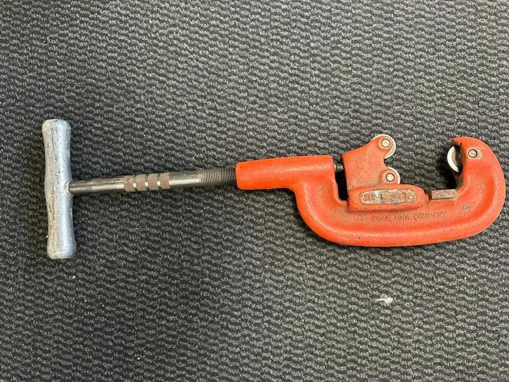 Ridgid 2-A Heavy Duty Pijpsnijder, Doe-het-zelf en Verbouw, Gereedschap | Handgereedschap, Gebruikt, Ophalen of Verzenden