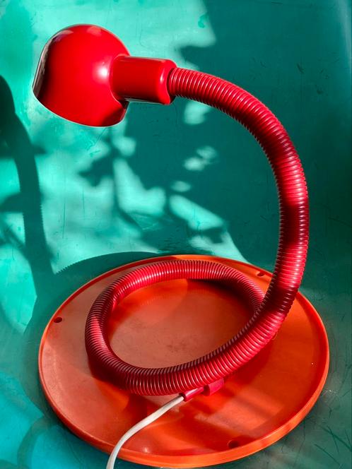 Vintage serpent snakelamp metaal rood eyeball, Huis en Inrichting, Lampen | Tafellampen, Zo goed als nieuw, Minder dan 50 cm, Metaal