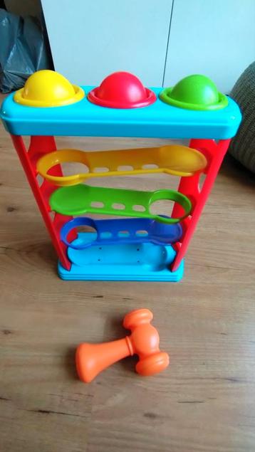 Pakketje babyspeelgoed  beschikbaar voor biedingen