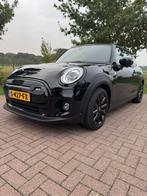 MINI Cooper Electric (f56) DEALER ONDERHOUDEN en NIEUWE APK!, Auto's, Mini, 50 €/maand, 4 stoelen, Elektrisch, Particulier