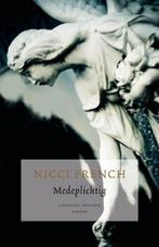 Nicci French - Medeplichtig ( lith. Thriller ), Nicci French, Ophalen of Verzenden, Zo goed als nieuw, Nederland