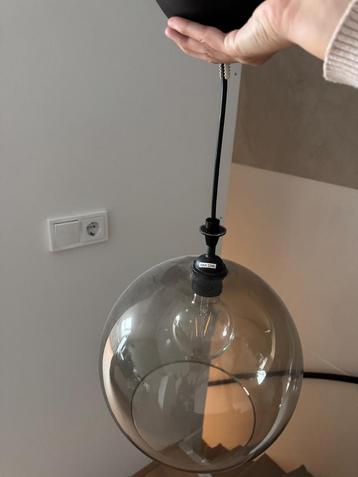 Plafond lamp beschikbaar voor biedingen