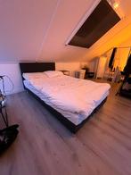 Leuke 2 persoons bed 1.40 bij 2.00, Huizen en Kamers, Kamers te huur