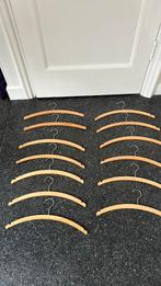 12 duurzame houten kledinghangers, Ophalen of Verzenden, Zo goed als nieuw, Hout, Volwassenen