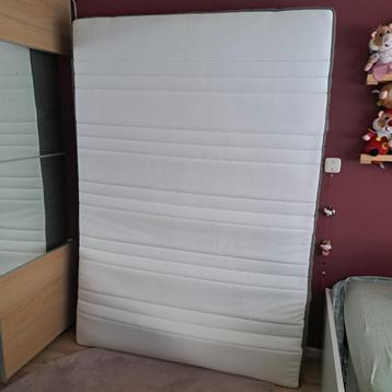 Hovag matras 140 x 200 cm. Ikea matras beschikbaar voor biedingen