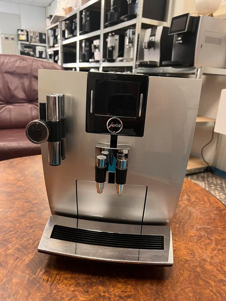 Jura j 9.3, Witgoed en Apparatuur, Koffiezetapparaten, Zo goed als nieuw, Gemalen koffie, Koffiebonen, Koffiemachine, 10 kopjes of meer