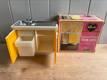 Vintage Sindy Pedigree keukenblok Eastham E-Line 1970s beschikbaar voor biedingen