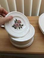 11 Petit four schaaltjes - Wedgwood Briar Rose (13 cm), Huis en Inrichting, Keuken | Servies, Ophalen, Wedgwood, Porselein, Schaal of Schalen