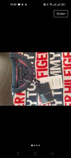 Nieuwe Tommy Hilfiger trui maat 152, Jongen of Meisje, Trui of Vest, Nieuw, Ophalen of Verzenden