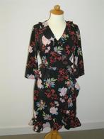 Mooie gebloemde wikkeljurk maat S., Maat 38/40 (M), Vero Moda, Zwart, Nieuw