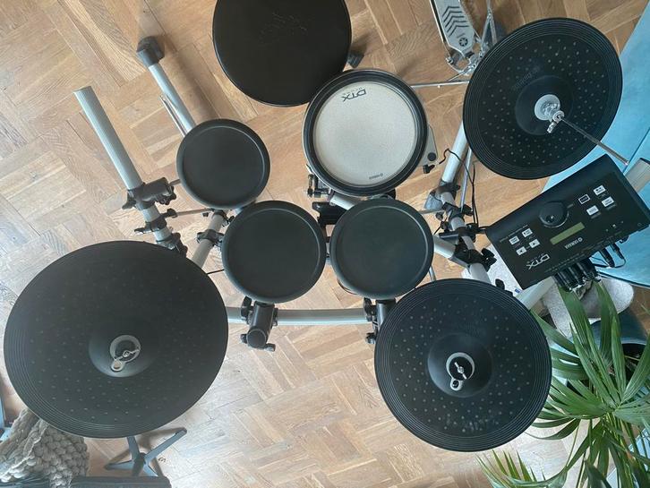 Yamaha DTX500 Elektronisch Drumstel, Muziek en Instrumenten, Drumstellen en Slagwerk, Gebruikt, Yamaha, Elektronisch, Ophalen