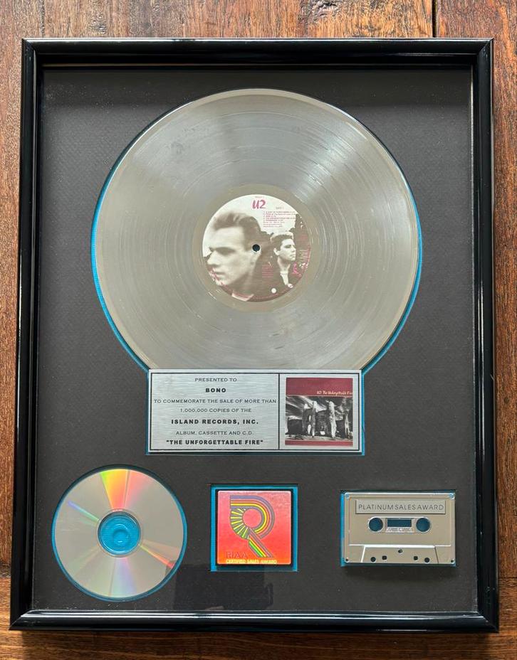 U2 - The Unforgettable Fire RIAA Award, Verzamelen, Muziek, Artiesten en Beroemdheden, Gebruikt, Poster, Artwork of Schilderij