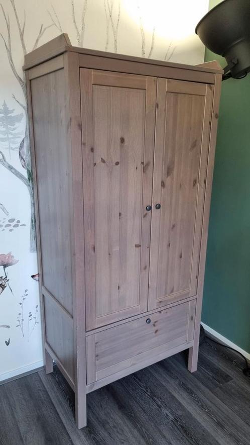 Ikea Sundvik commodekast en kledingkast bruin, Kinderen en Baby's, Kinderkamer | Commodes en Kasten, Gebruikt, 105 cm of meer
