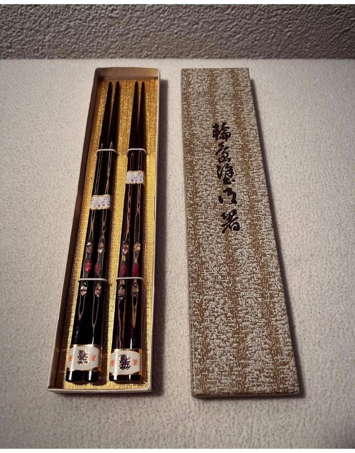 Vintage Wajima Japanse eetstokjes voor echtparen, Huis en Inrichting, Keuken | Bestek, Nieuw, Bestekset, Hout, Ophalen of Verzenden