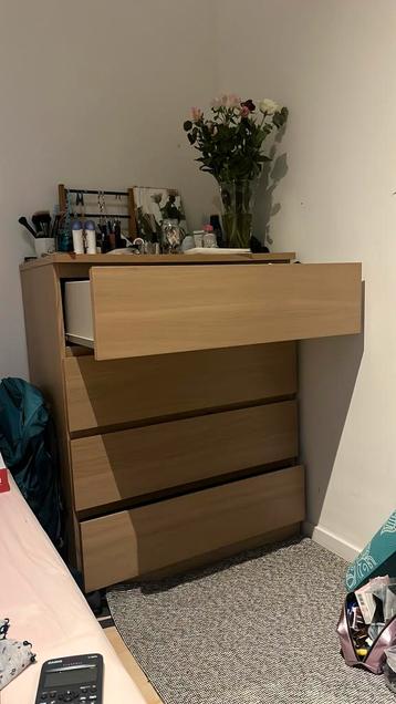 Ikea dresser beschikbaar voor biedingen