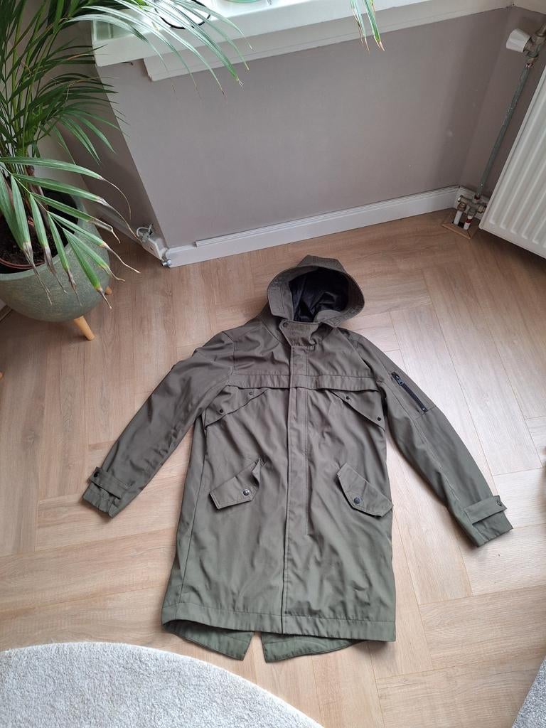 Bershka parka jas, maat M, Maat 48/50 (M), Ophalen of Verzenden, Bershka, Gedragen
