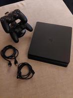 PlayStation 4, Spelcomputers en Games, Spelcomputers | Sony PlayStation 4, Ophalen, Zo goed als nieuw, Met 2 controllers, Slim