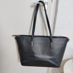 valentino tas zwart, Sieraden, Tassen en Uiterlijk, Tassen | Damestassen, Ophalen of Verzenden, Zo goed als nieuw, Zwart, Schoudertasje