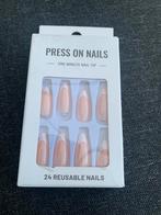 FCOGIN Medium Amandel, 24 stuks, roze, wit, acryl kunstnagel, Wit, Nieuw, Ophalen of Verzenden, Handen en Nagels