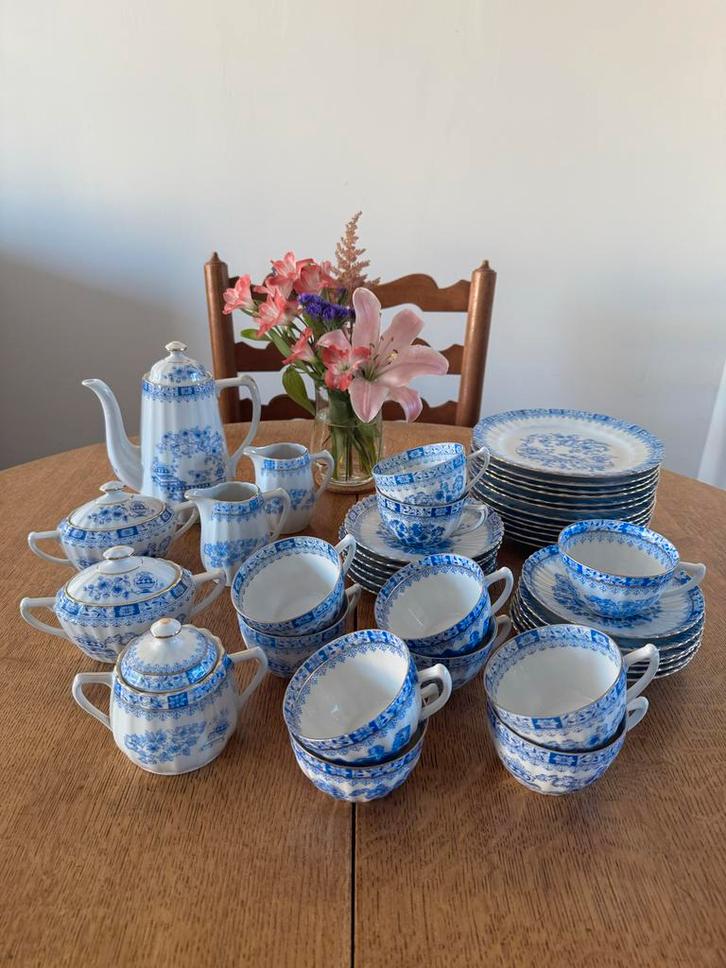 Antiek Servies - Blauw Wit, Antiek en Kunst, Antiek | Servies compleet, Ophalen