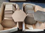 Gratis 6 hoekige wandtegel, Doe-het-zelf en Verbouw, Tegels, Ophalen, Nieuw, Minder dan 20 cm, Minder dan 20 cm