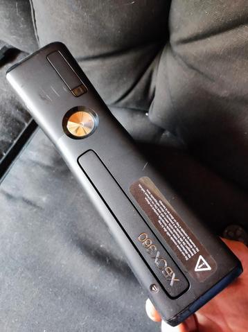 Xbox 360 zonder kabels  beschikbaar voor biedingen