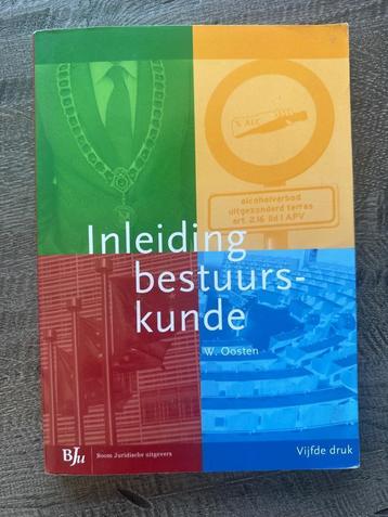 Boek inleiding bestuurskunde beschikbaar voor biedingen