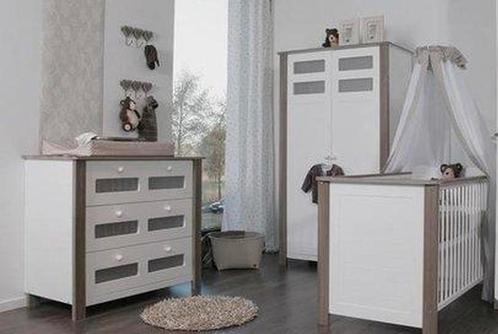Complete babykamer wit/bruin, Kinderen en Baby's, Kinderkamer | Complete kinderkamers, Gebruikt, Jongetje of Meisje, Ophalen