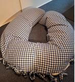 Borstvoedingskussen, Ophalen, Zo goed als nieuw, Voedingskussen