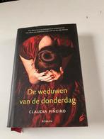 Claudia Piñeiro; De weduwen van de donderdag, Ophalen of Verzenden, Zo goed als nieuw