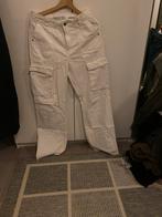 Witte Bershka broek, Maat 38/40 (M), Wit, Ophalen of Verzenden, Zo goed als nieuw