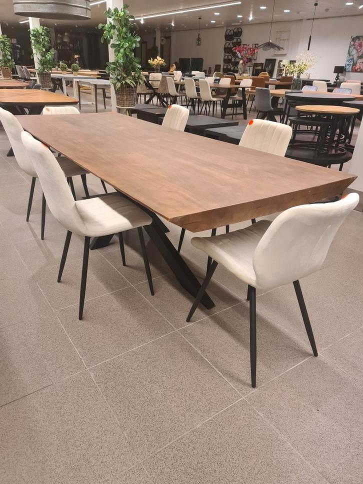 Nieuwe icathcers Patta eettafel teakhout 260x100cm €595, Huis en Inrichting, Woonaccessoires | Overige, Nieuw, Ophalen