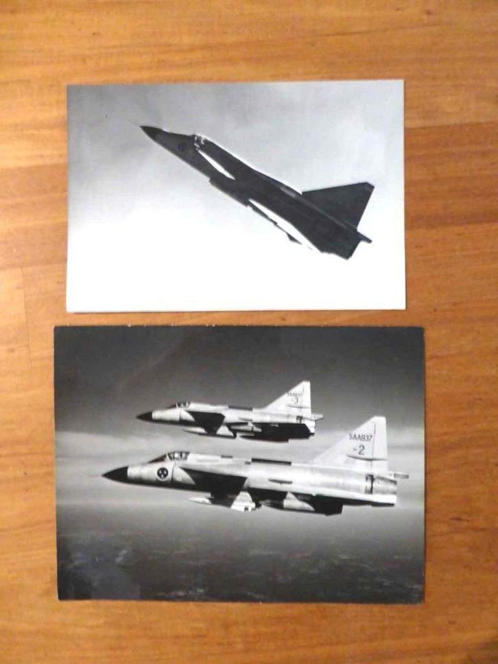 Twee originele zwart/wit foto's van de Saab Viggen, Verzamelen, Luchtvaart en Vliegtuigspotten, Nieuw, Kaart, Foto of Prent, Ophalen of Verzenden