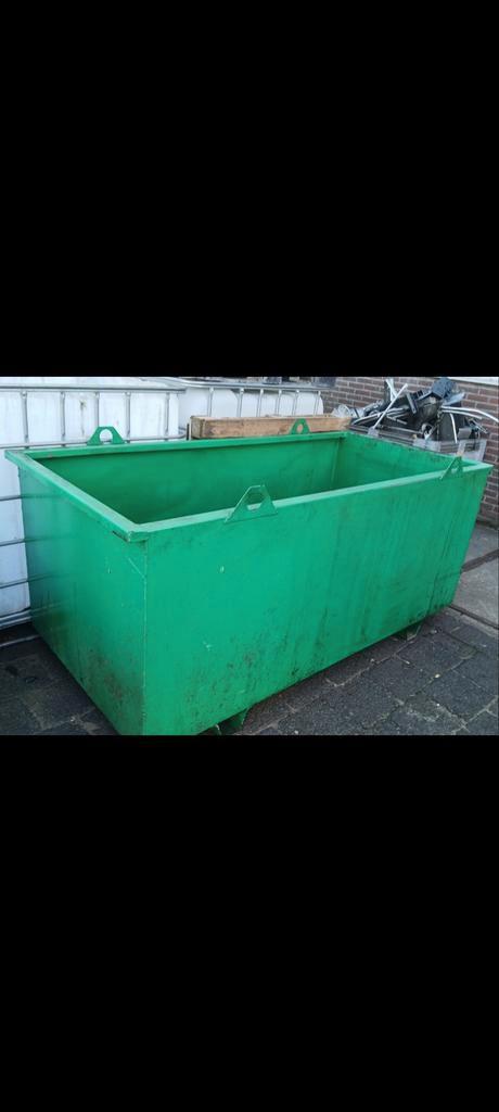Grote metalen bak 1,5 m2 stapelbak,, Doe-het-zelf en Verbouw, Kratten en Dozen, Gebruikt, Krat, 100 cm of meer, 50 cm of meer