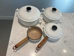 Set van 4 Le Creuset La Mama Set Wit Gietijzer, Gebruikt, Gietijzer, Pannenset, Ophalen of Verzenden